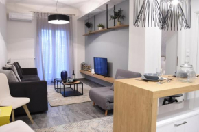 Гостиница Alpinia n Lotus Apts. (Must)  Салоники